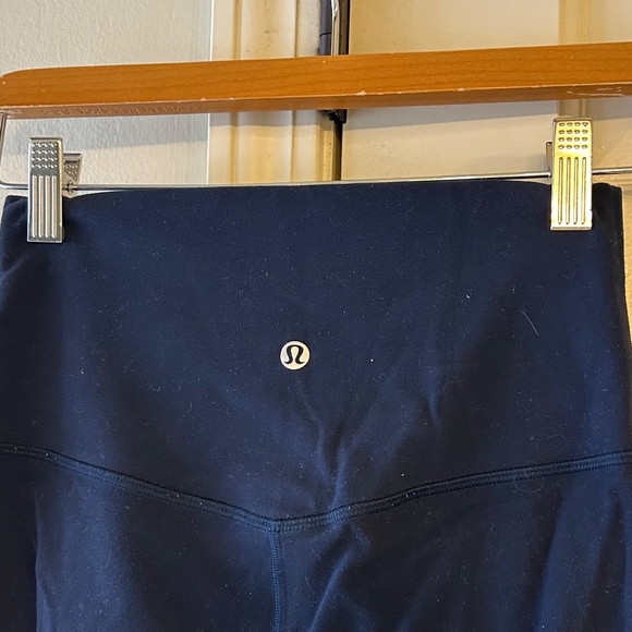 Lululemon cropped align pant - Picture 2 of 4